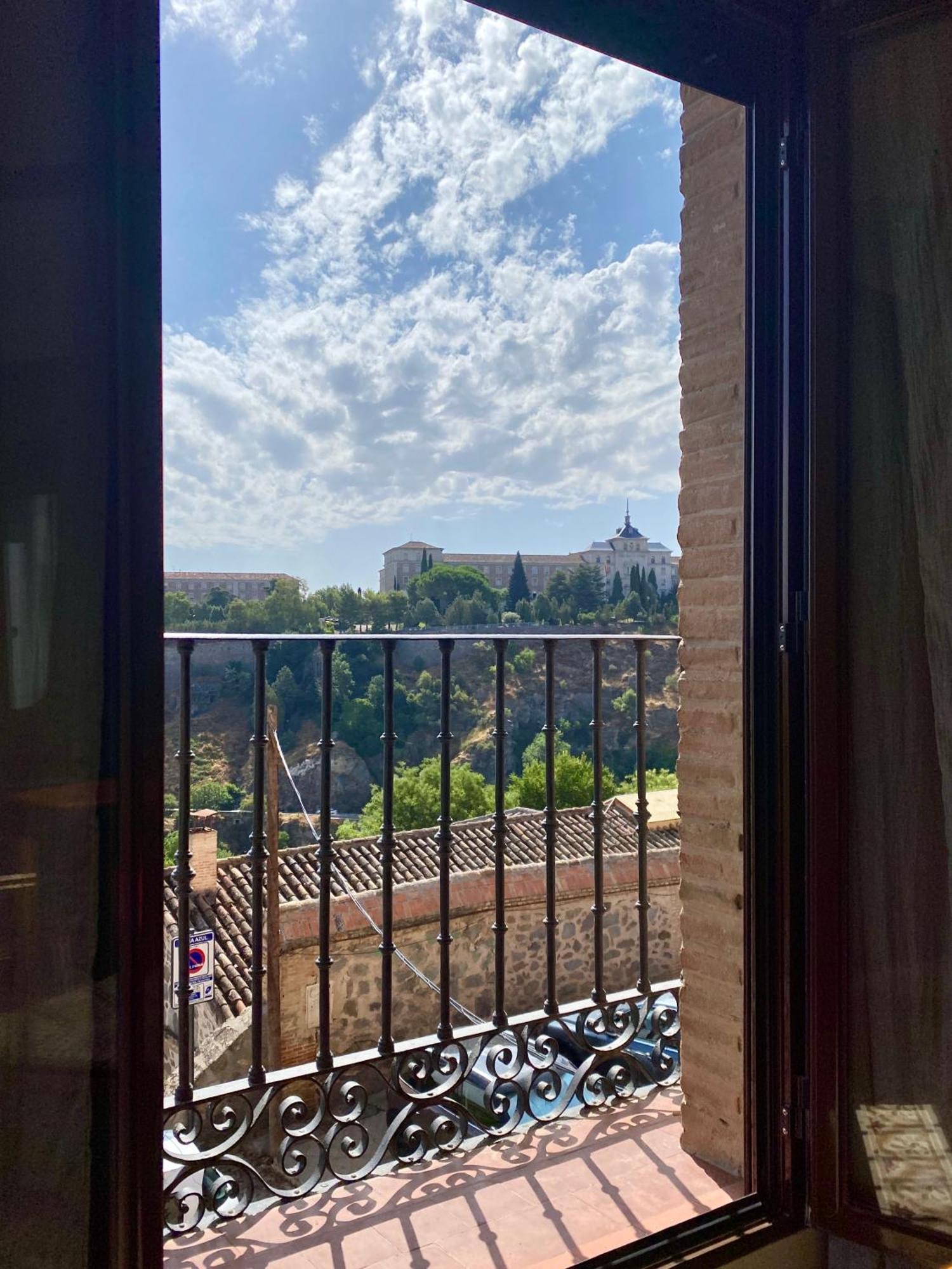 Galeria De Cervantes Toledo Exteriör bild